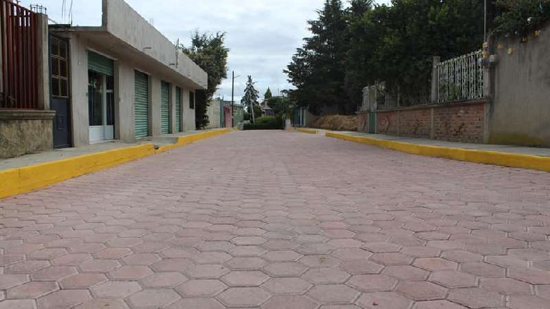 En Tocatlan se inauguró una etapa importante de la calle Abasolo