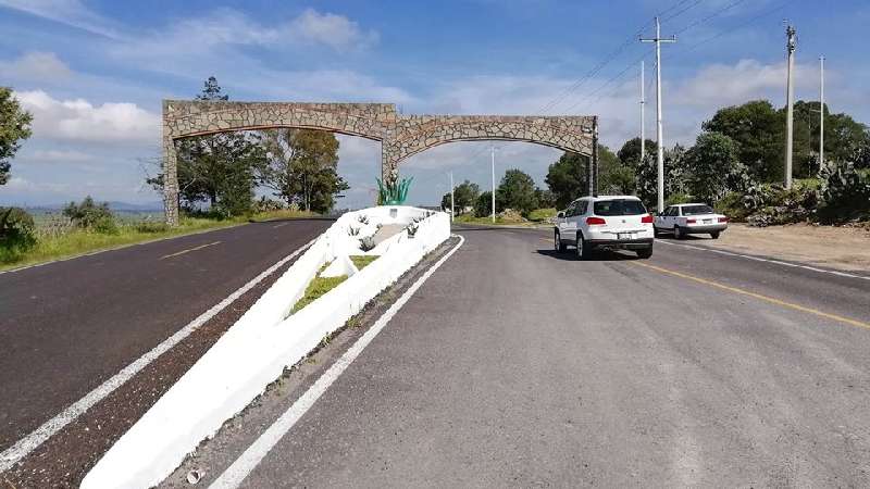 Concluye Secoduvi rehabilitación de carretera Atlangatepec