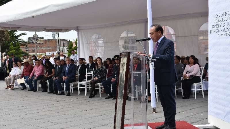 Conmemora Zacatelco natalicio de Domingo Arenas