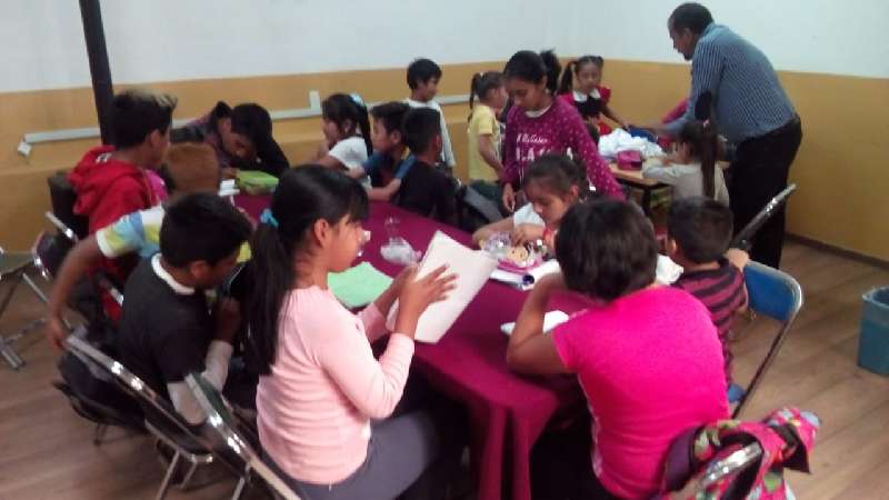 Con éxito se efectúan cursos de verano en Ixtenco