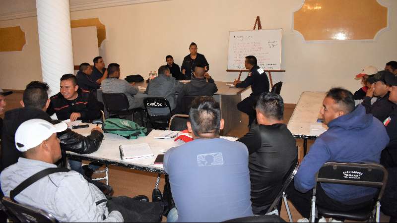 Imparten curso sobre responsabilidad de servidores en Zacatelco