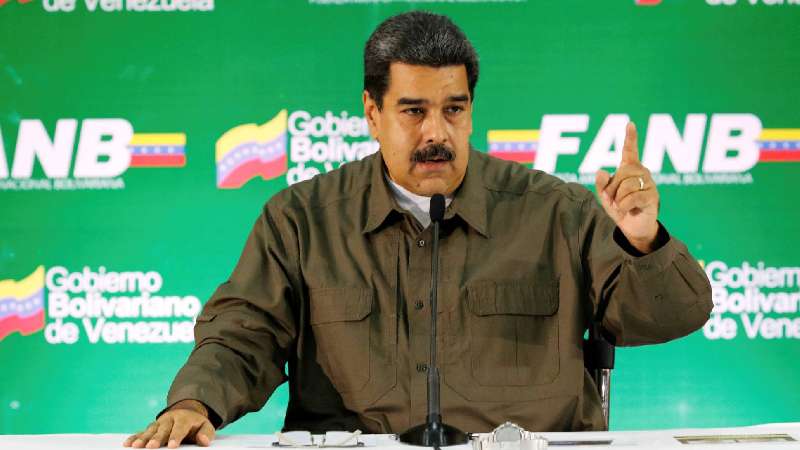 Nicolás Maduro pide al FBI que investigue el atentado