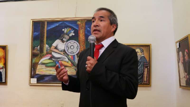 Inauguran muestra pictórica Personajes de Chiautempan en Apizaco