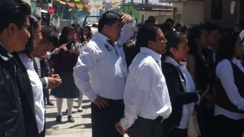 Fiestas patrias en Ixtenco con la colocación del Bando Solemne