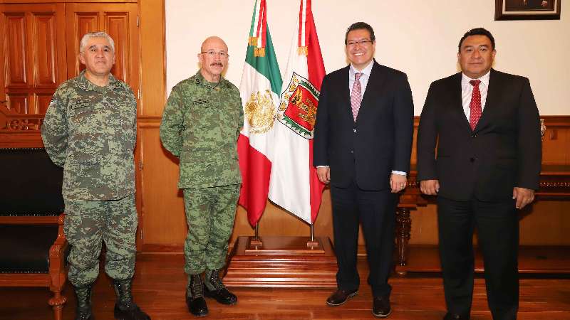 Trabajo coordinado con ejército para fortalecer seguridad: Mena