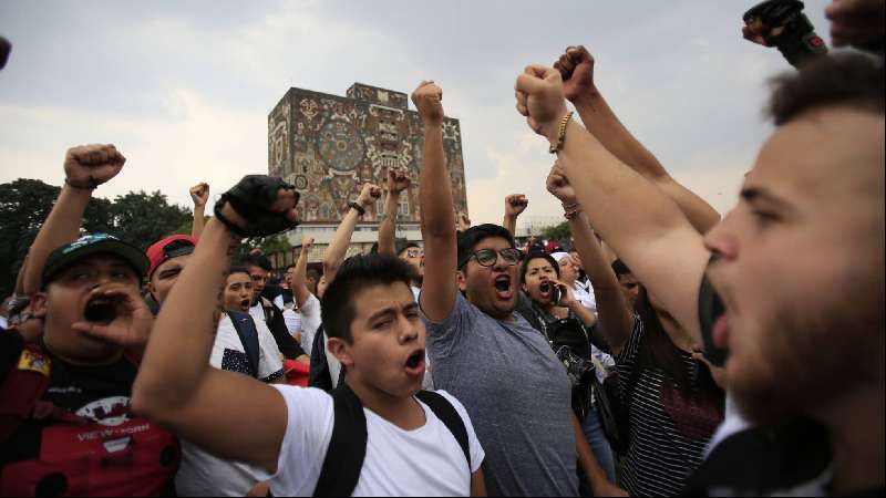 La llama de la protesta estudiantil en México prende en la UNAM
