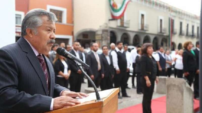 Encabeza Rafael Zambrano Arrío de Bandera en la capital