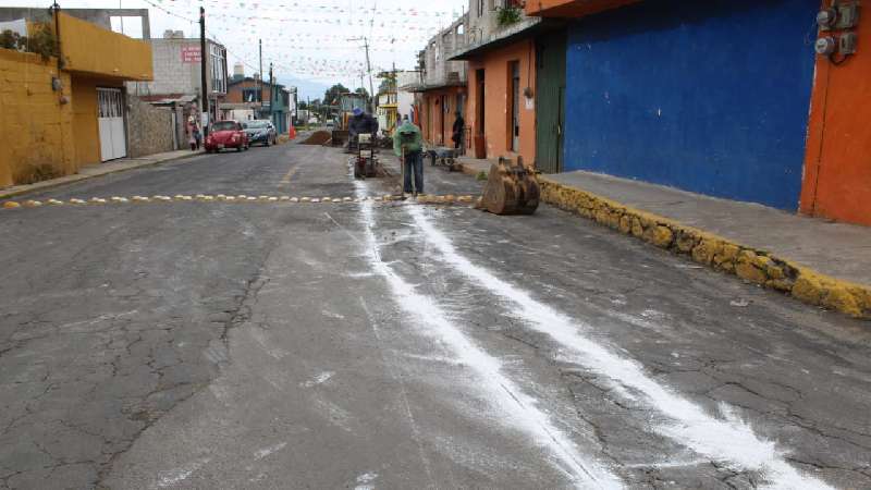 Se sustituye el tubo de adbesto en la red de agua potable