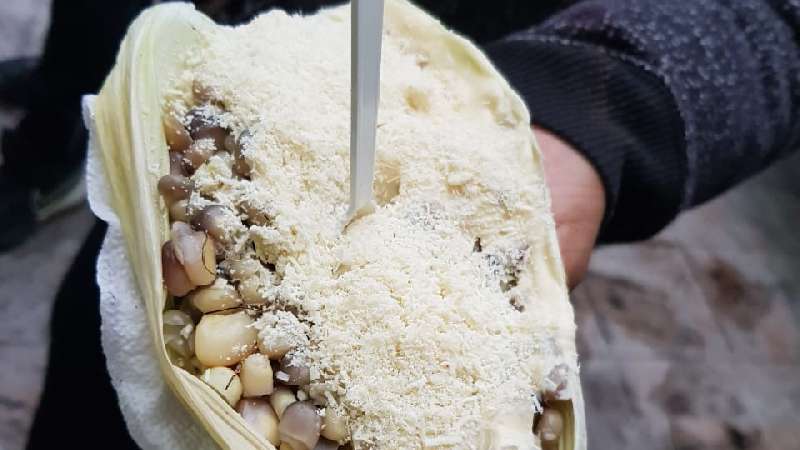 Consumir esquites en hoja de elote, cero unicel 