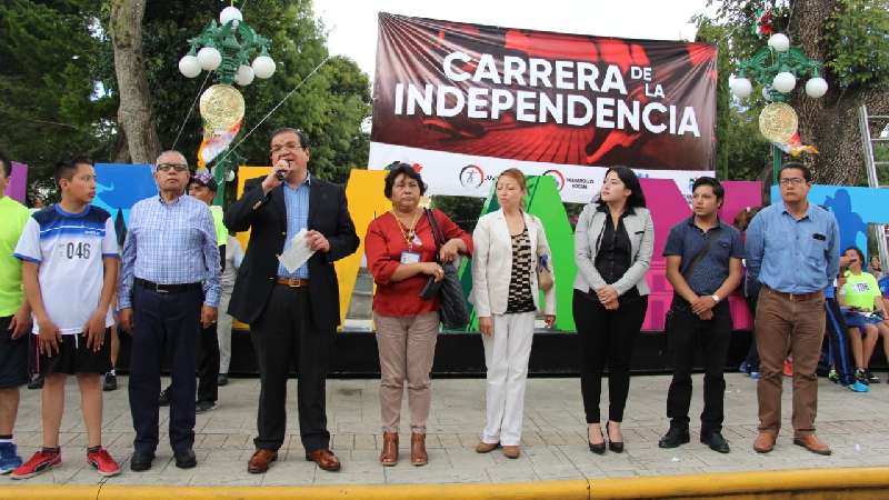 Reúne carrera de la Independencia a más de 300 competidores 