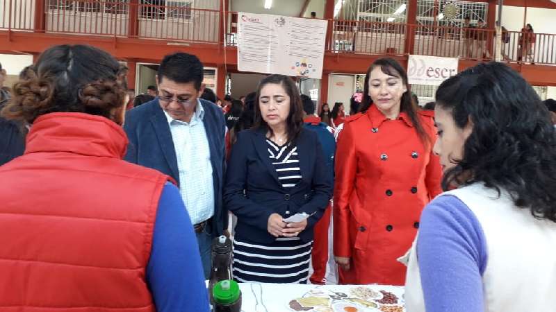 Secundaria de Huactzinco sede de clausura de Semana Nacional