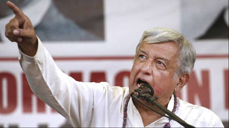 López Obrador: Los problemas no se resuelven con muros
