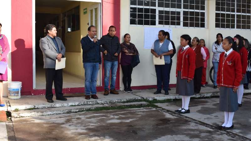 10 millones, para seis nuevas techumbres en Escuelas de Zacatelco