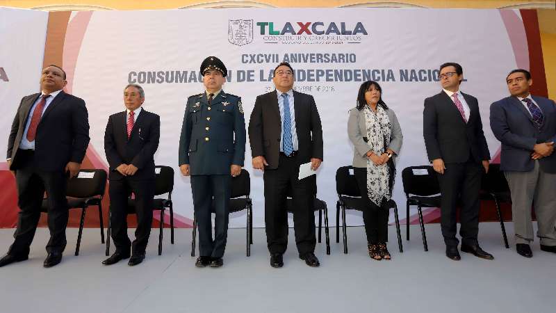 Conmemoran CXCVII aniversario de consumación de la independencia