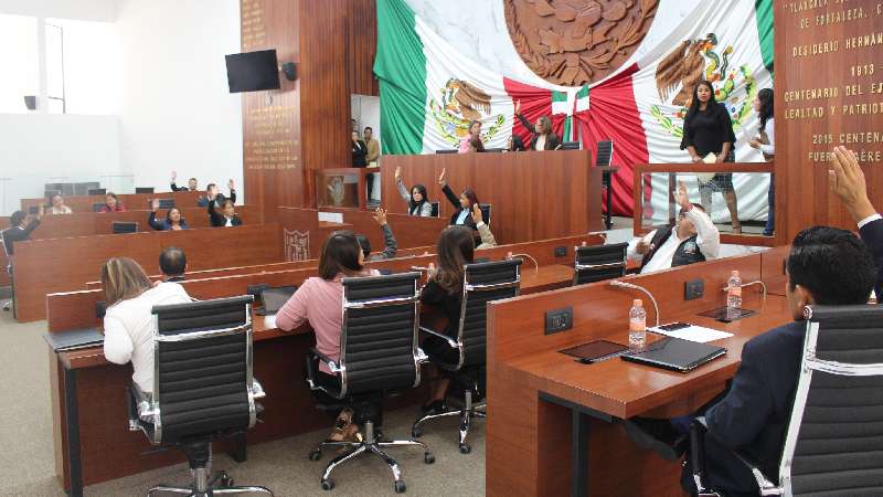 Plantean reformas constitucionales para fortalecer rendición 