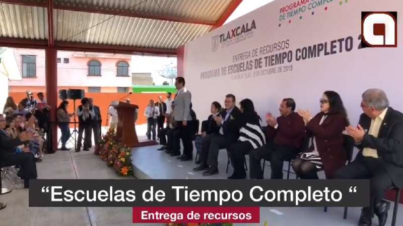 Entrega gobierno recursos a Escuela de Tiempo Completo 