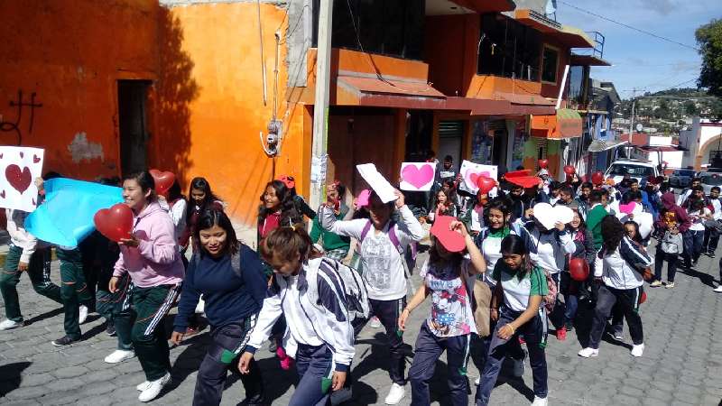 Marchan para concientizar sobre enfermedades del corazón 