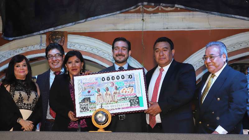 Encabeza secretario de gobierno sorteo superior de la lotería