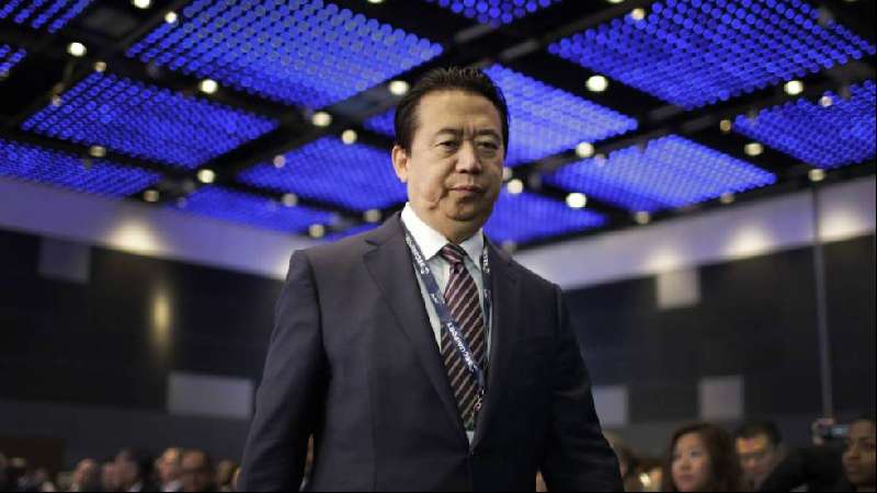 China confirma que retiene al presidente de Interpol