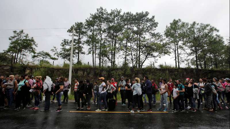 Familias migrantes que cruza a EE UU alcanza un récord