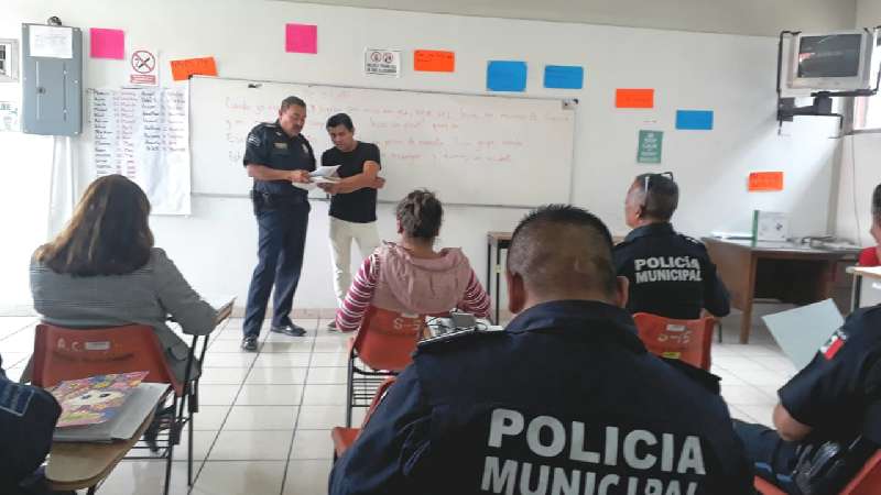 Profesionalizan a personal de turismo en la capital 