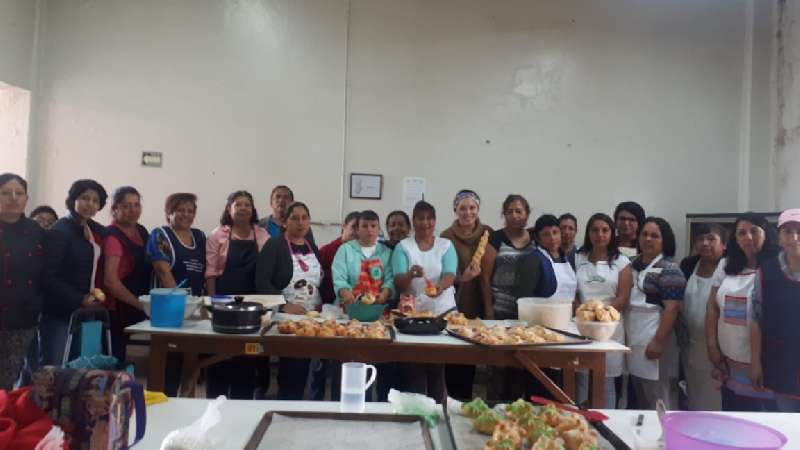 Brinda SMDIF Tlaxcala cursos de panadería y bebidas tradicionales