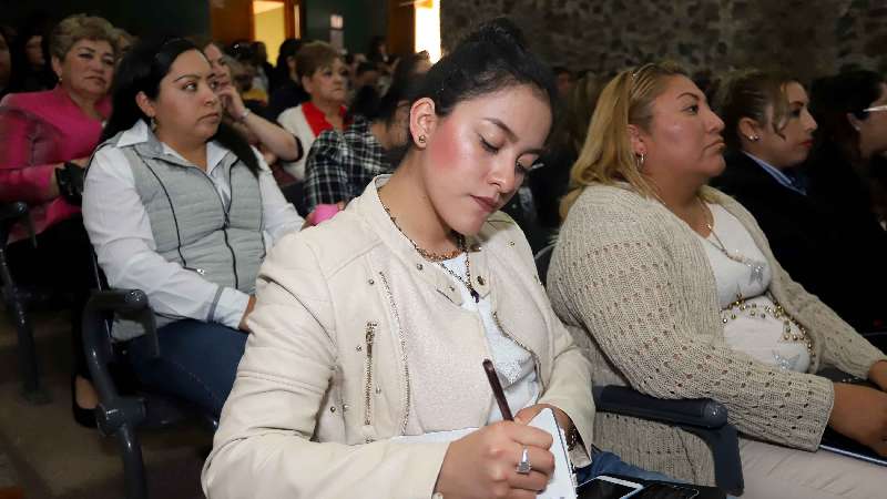 Conmemora IEM 65 aniversario del sufragio femenino en México