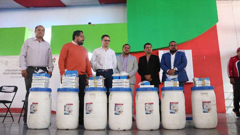 Recibe Chiautempan material para desinfección del agua