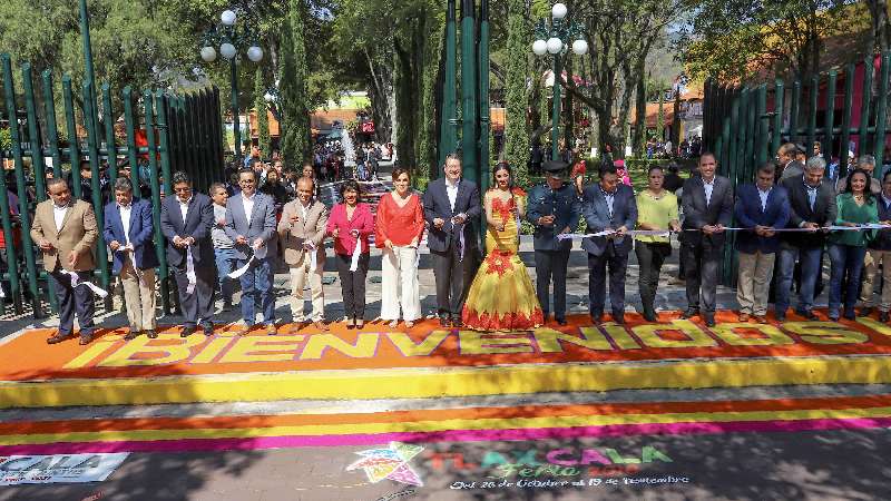Inaugura Marco Mena la Feria de Tlaxcala 2018