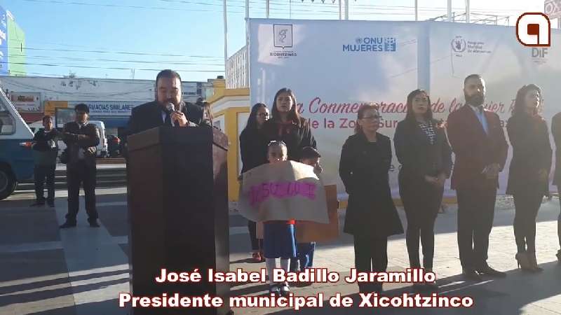 Xicohtzinco conmemora el 73 aniversario de la NU