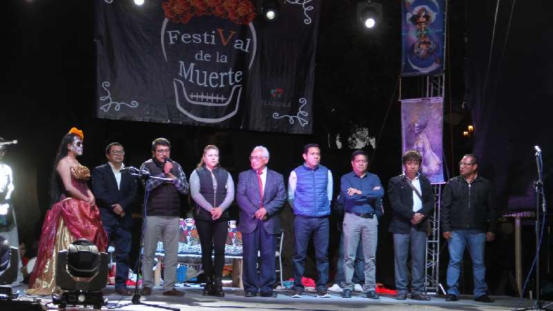 Con éxito clausuran el V Festival de la Muerte en la capital