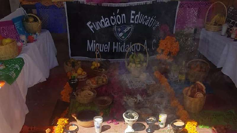 Ofrendas en Cuapiaxtla