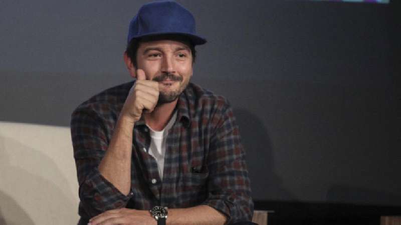 ¿Diego Luna deja en claro que no supera a Camila Sodi?