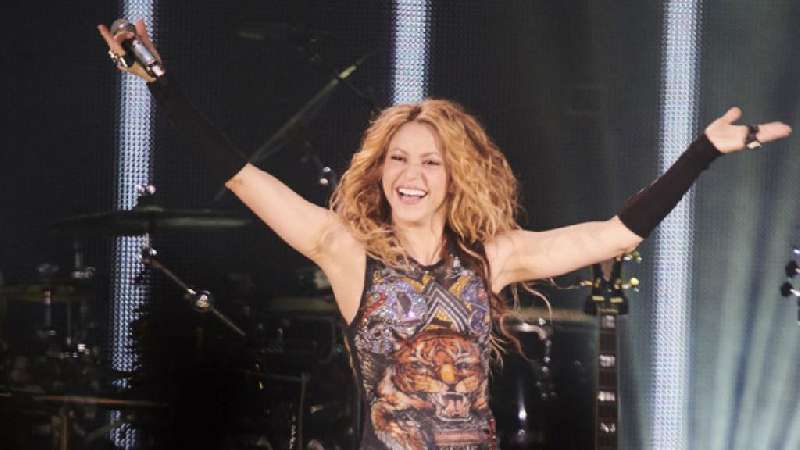 Shakira se conmueve hasta las lágrimas al concluir su gira