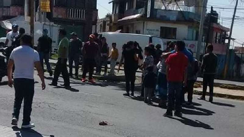 Mazatecochco esta que arde, cierran Vía Corta 