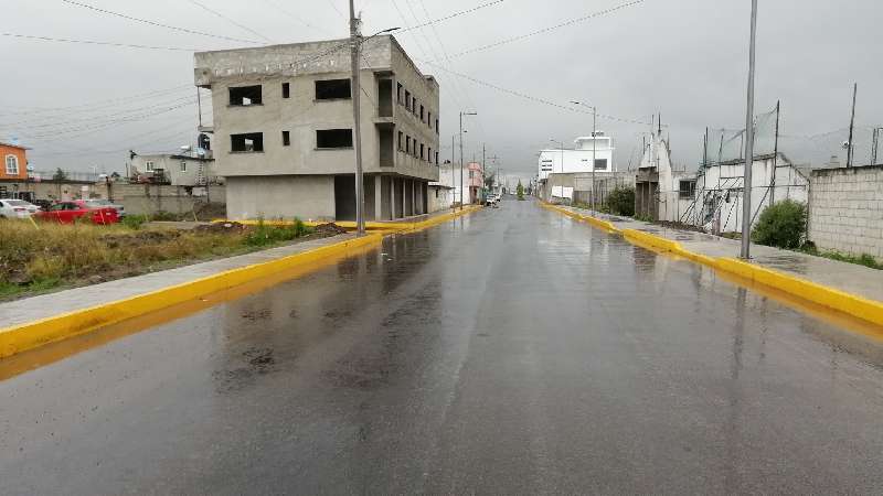 Concluye Secoduvi pavimentación de avenida Los Pinos