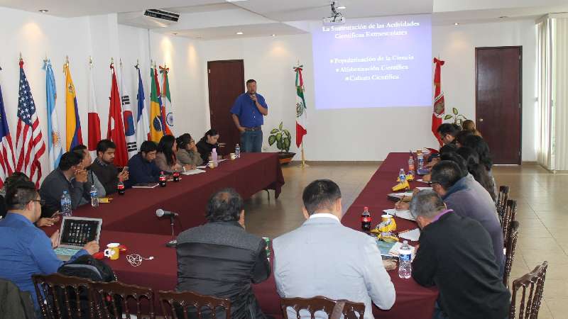 Realiza Sedeco taller de elaboración de proyectos científicos