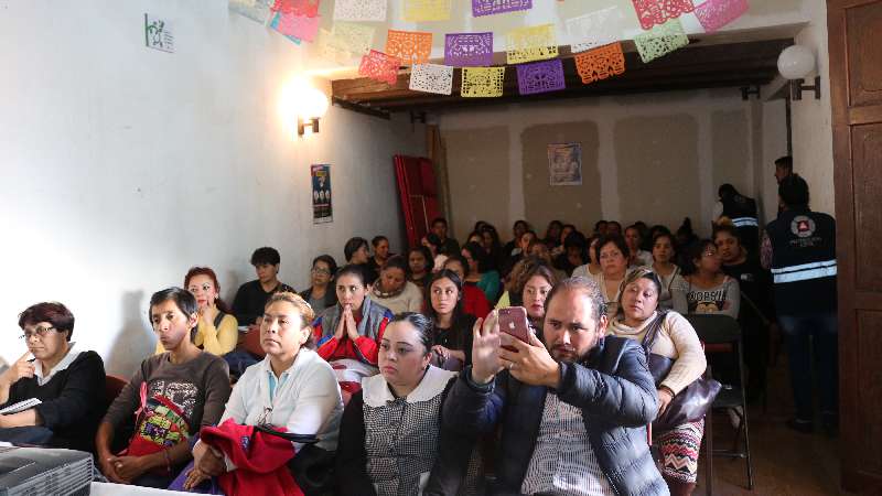 PC de Chiautempan capacita a población sobre el manejo de gas LP