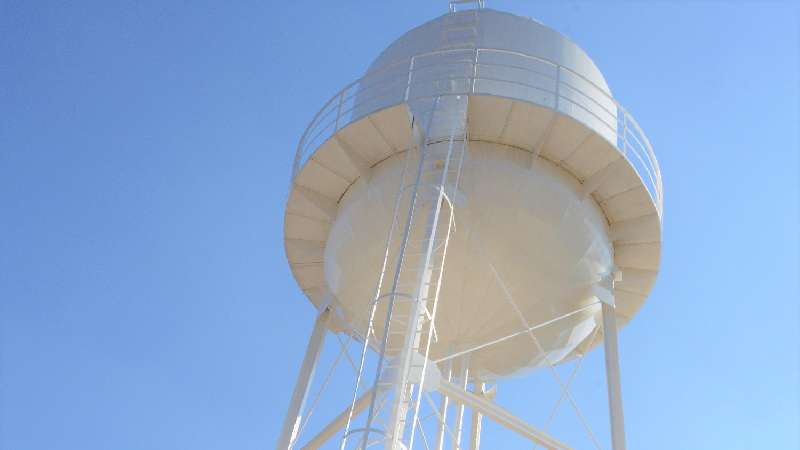 Inaugura comisión estatal del agua pozo elevado en Contla