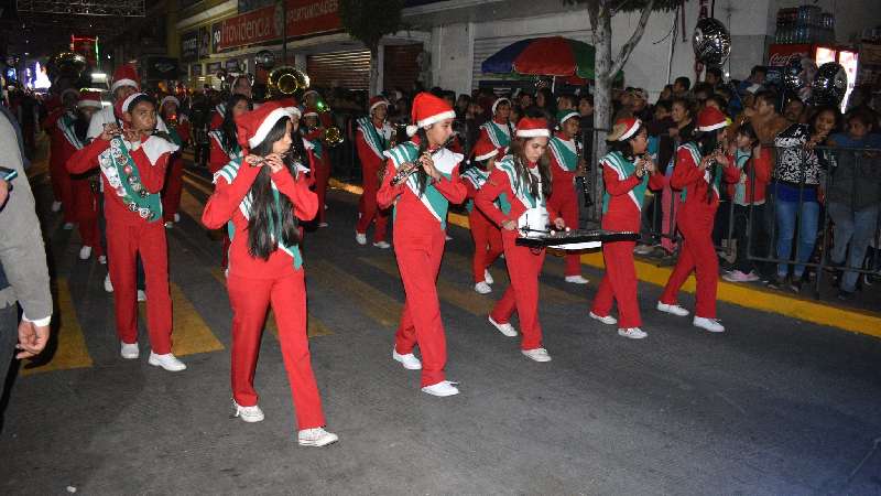Así se vivió el desfile navideño de Chiautempan
