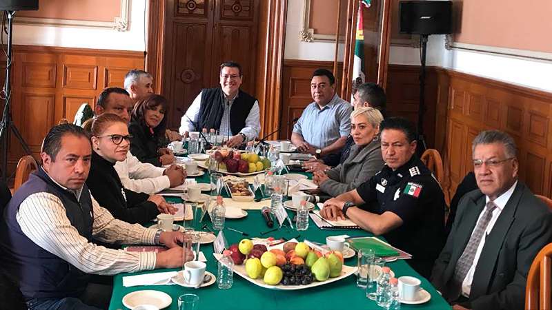 Marco Mena encabeza instalación de coordinación estatal 