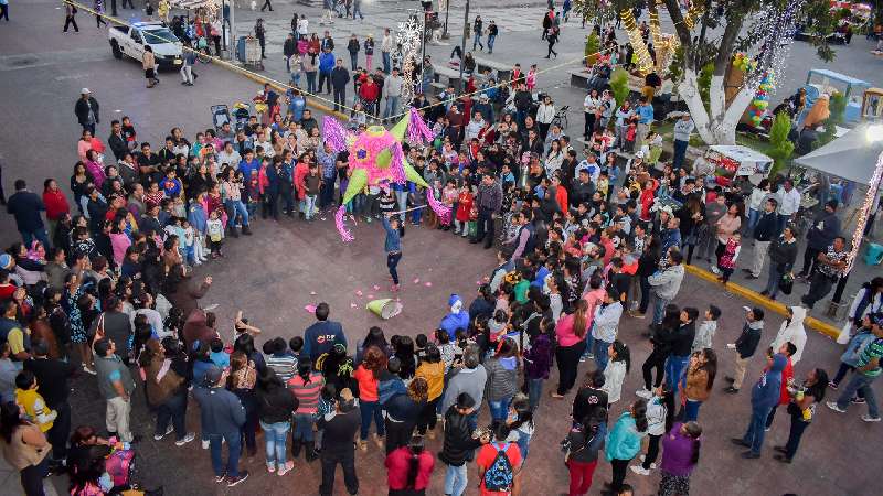 Nuevo árbol de 15 metros, celebrará Zacatelco festival navideño