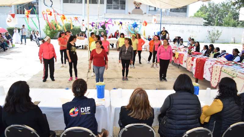 Clausura centro de bienestar social de Zacatelco cursos y taller