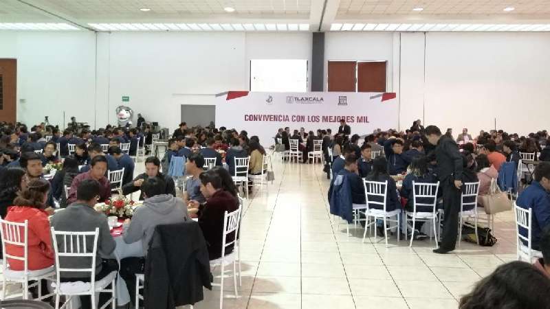 Llaman a universitarios a pulir sus talentos