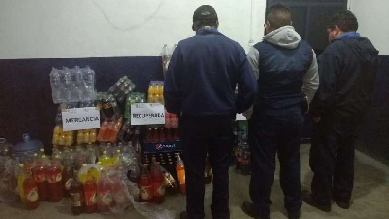 Rescatan mercancía robada en Tequexquitla
