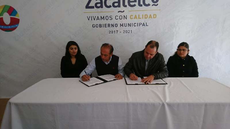Invertirán municipio y estado 1.5 mdp para comercios de Zacatelco