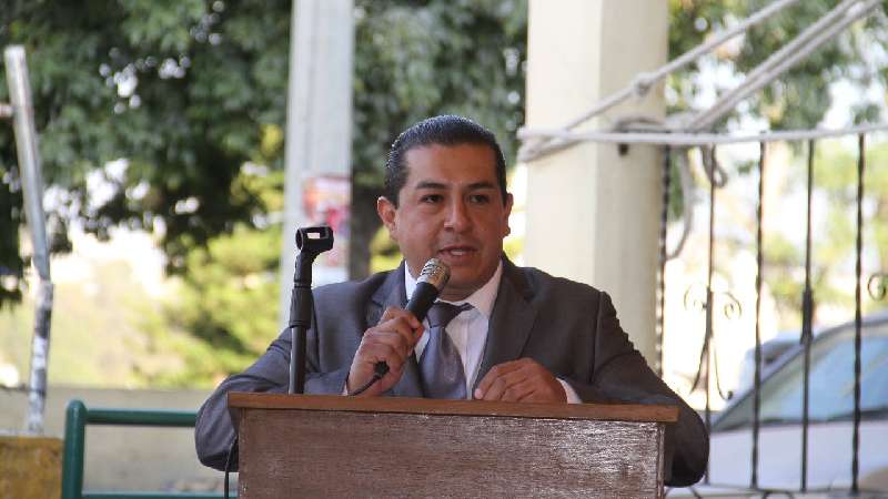 Cumple presidente de Tepehitec con Segundo Informe de actividades