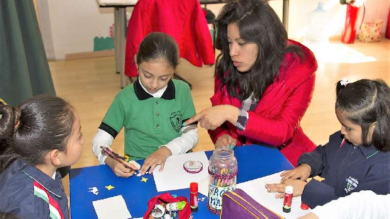 Realizó SEPE taller de tradiciones navideñas en bibliotecas