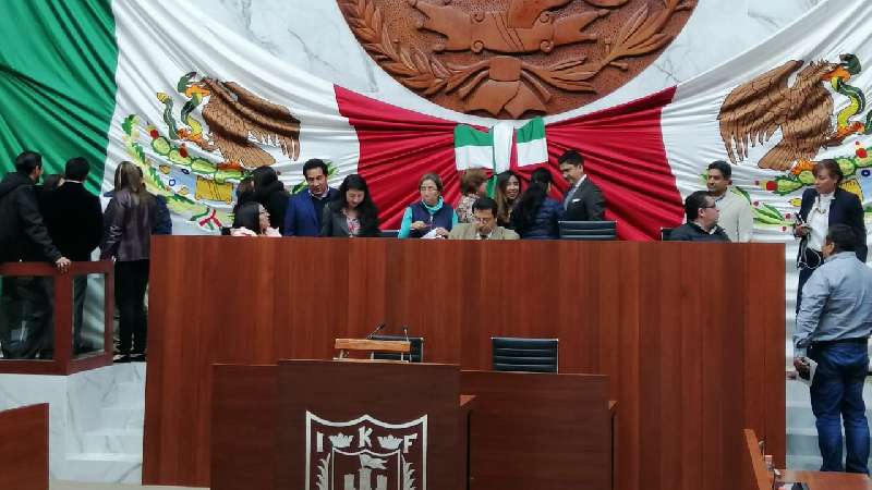 Rafael Ortega, culpable de falta de austeridad en Congreso 
