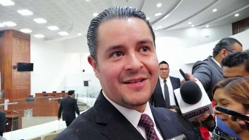 Bonilla se lava las manos y no reconoce presidencia de IAIPTlax